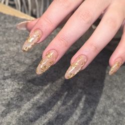 -天生爱美甲