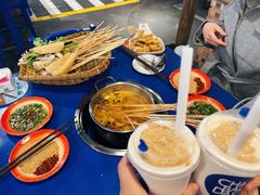 -马路边边串串香(延庆环球新意广场店)