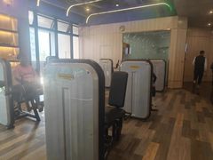 器械区-星悦荟健身游泳(珠江新城店)