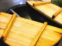 -老关东铁锅炖(上游街店)