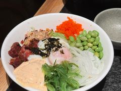 -三出山火锅(南京万象天地店)