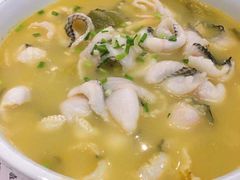 -精悦蓉(松江万达广场店)