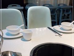 -煲王粤菜餐厅(中侨中心店)