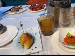 -领鲜活海鲜榴莲自助火锅(东门店)