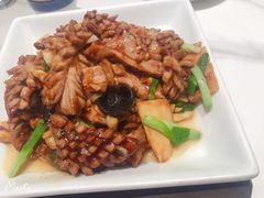 -梅飞酒家(名辉豪庭店)