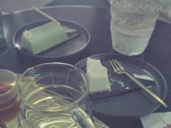 -游心咖啡(青山滨江店)