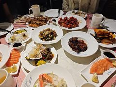 -四海一家自助餐(益田假日广场店)