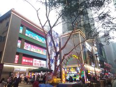 -八一好吃街·高品美食广场