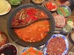 -萍姐火锅·公路夜市(武汉首店)