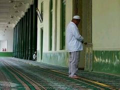 -艾提尕尔清真寺