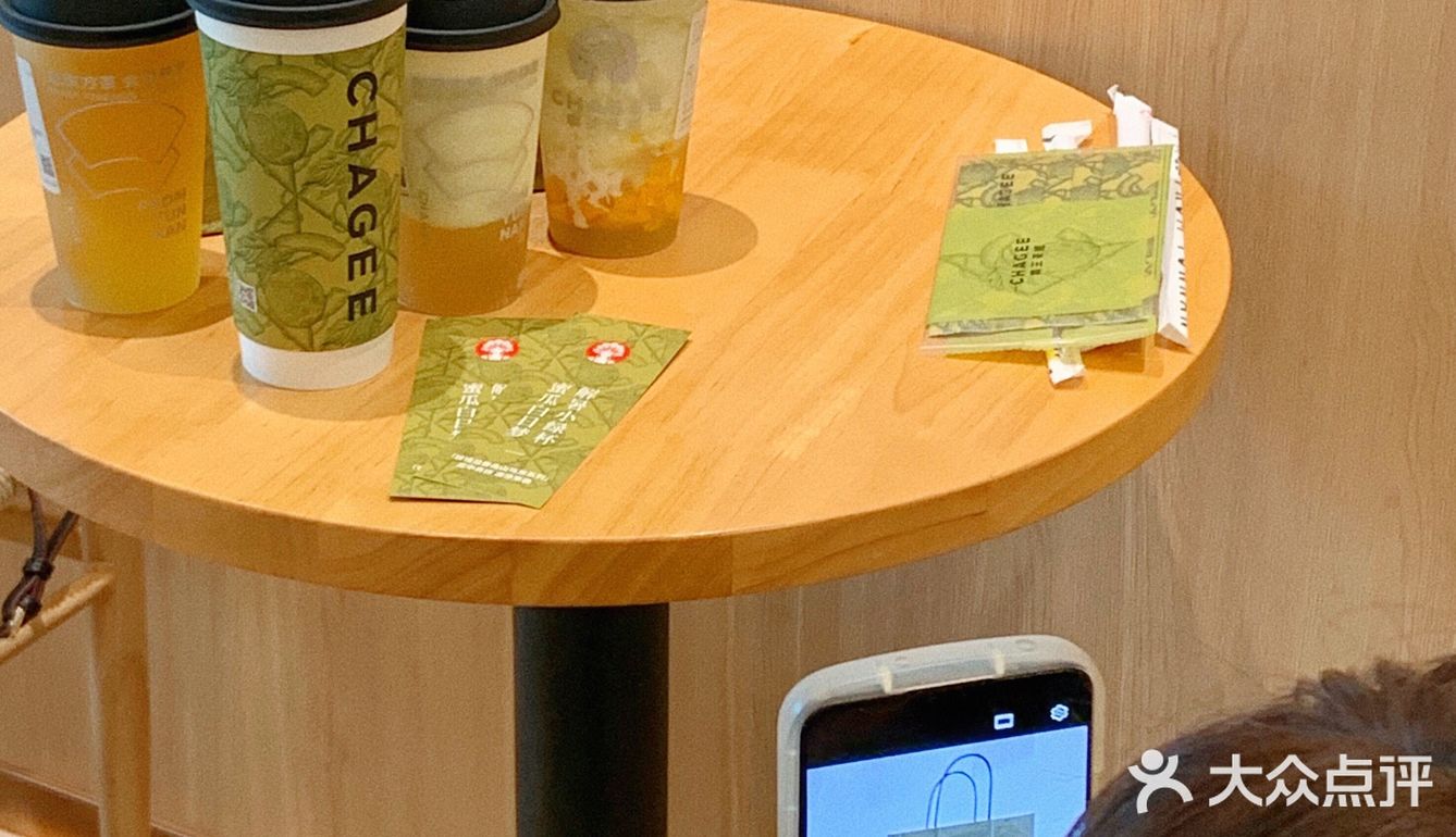 喜欢玫珑瓜的进！霸王茶姬的夏梦玫珑好好喝