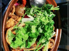 -胡须佬鸡煲四季火锅(海雅缤纷城店)