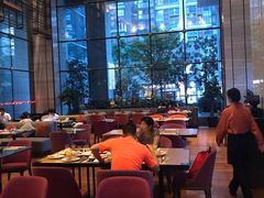 大堂-飨食汇全日制餐厅·昆山皇冠假日酒店(九方店)