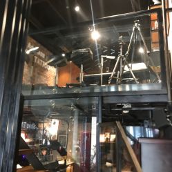 -鳌首刺青纹身 穿孔饰品店
