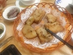 香煎粽拼萝卜糕-华哥新鲜猪精品美食