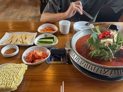 -喇喇排骨火锅·传统韩式脊骨汤(望京西园总店)