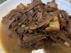-天乐农家鱼头王(天目湖店)