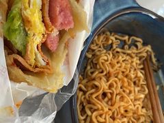 -大名府鸡蛋灌饼·叶家凉皮肉夹馍(滑翔五小区店)
