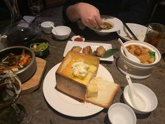 蜂蜜厚多士-真爱中国餐馆·年华店(朱雀大街店)