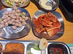 -唯成•韩国炭火烤肉 유성고기