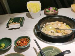 -狐狸爱上椰子鸡(滨江星光大道店)