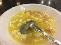 -休记光头香辣蟹干锅店(衣冠庙店)