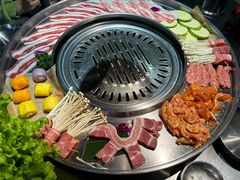 -哈哈碳都·牛肋条无限自助烤肉(宝龙店)