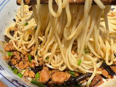 -辣肉面大王(天平路店)