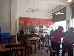 大堂-天回镇何氏豆腐(总店)