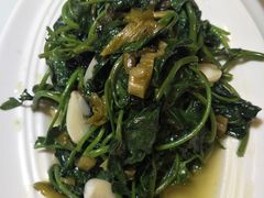 老坛酸菜炝红薯尖-眉州东坡(博雅店)