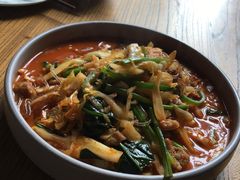 酸菜粉条肉-阿里家·新疆烤肉酒場 by MIG