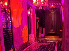 -UK派对KTV(日月广场店)