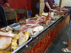 -万隆火腿庄
