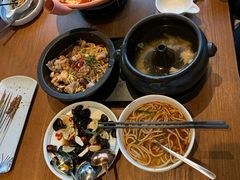 -云海肴·汽锅鸡·云南菜(天山百盛优客店)