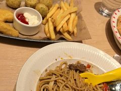 -菲滋意式餐厅(富阳东方茂店)