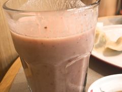 草莓酸奶-喜家德虾仁水饺(华强天虹店)