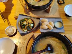 -勺子米线·云南传统小吃市集(四方街店)