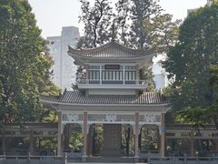 -烈士陵园(地铁站)