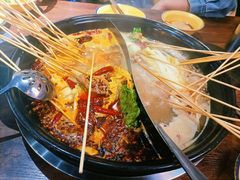 -签多多串串香火锅