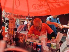 -詹爷爷乌节路街头冰淇淋