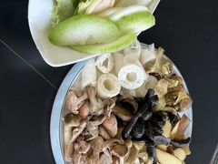 -野菌皇海景野生菌火锅(滨海大道店)