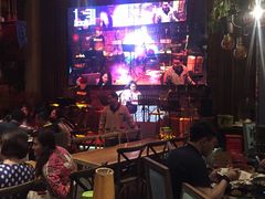 -胡桃里乐队酒馆(鎏嘉码头店)