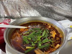 -铁锅哥米线