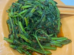 -长城砂煲田鸡粥