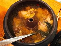 -云海肴·汽锅鸡·云南菜(天山百盛优客店)