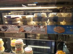 面包甜点陈列柜-Caidie Bakery采蝶轩(翠微店)