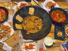 -每食每刻·皖北新民地锅鸡
