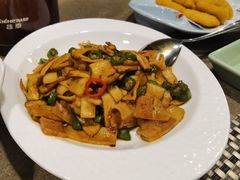 辣椒炒肉-致明德素食餐厅(土屋路店)