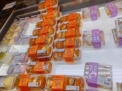 -胖东来生活广场(健康路店)