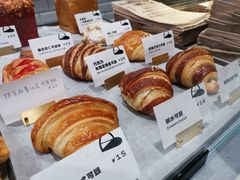 -光作面包Voila Lumiere(中山店)